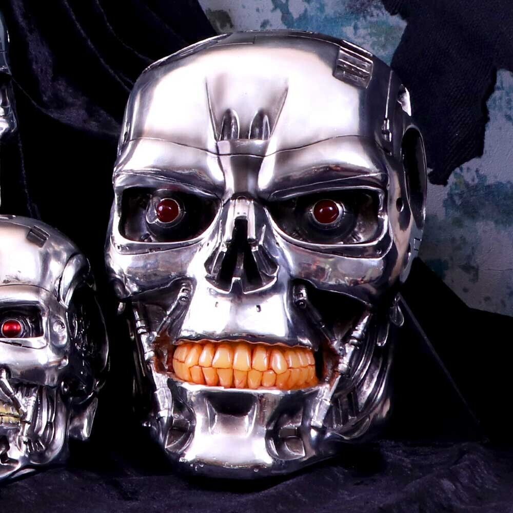 T-800 Terminator Head Wall Mounted Plaque LED Eyes Nemesis Now Official Boxed