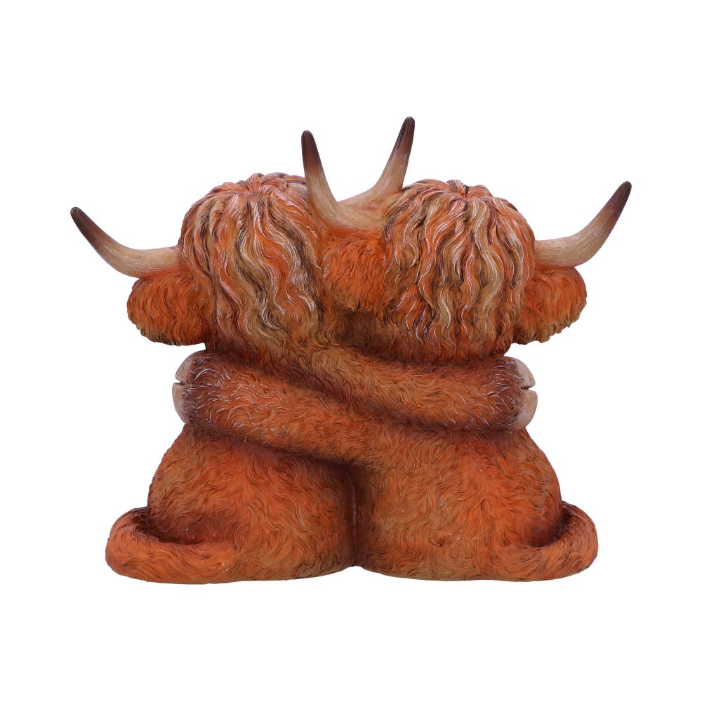 Highland Cow Hug Figurine