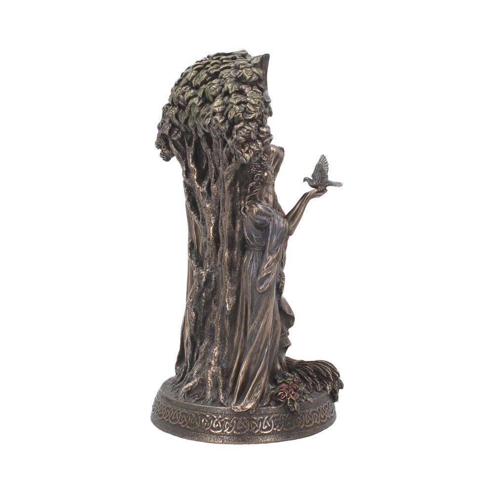 Maiden, Mother, Crone Statue