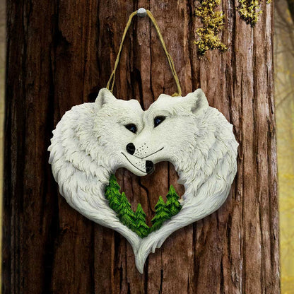 Snow In Love Wolves Decoration